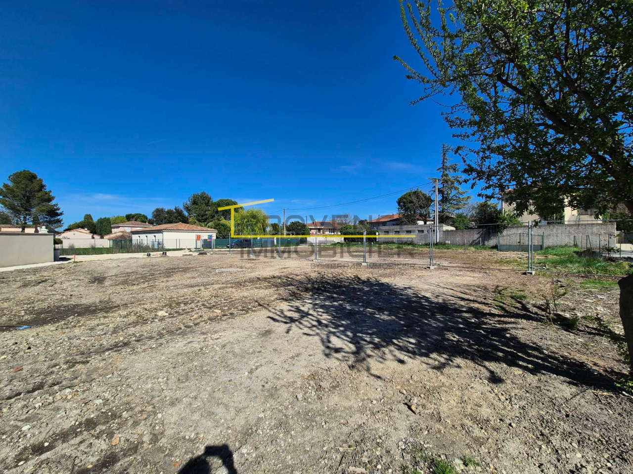 Image_2, Terrain, Montélimar, ref :T2324