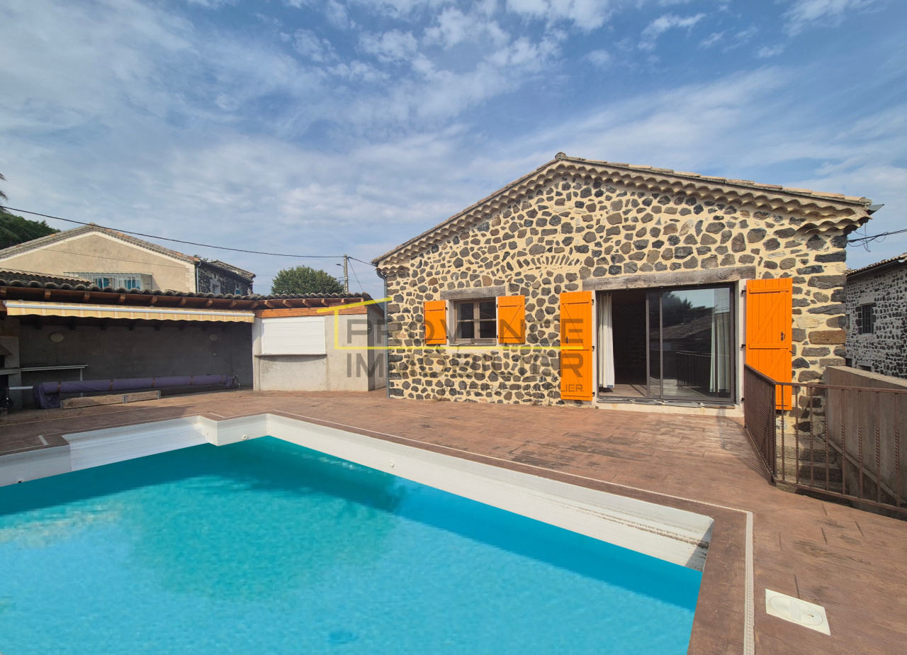 Image_11, Maison de village, Alba-la-Romaine, ref :T2325