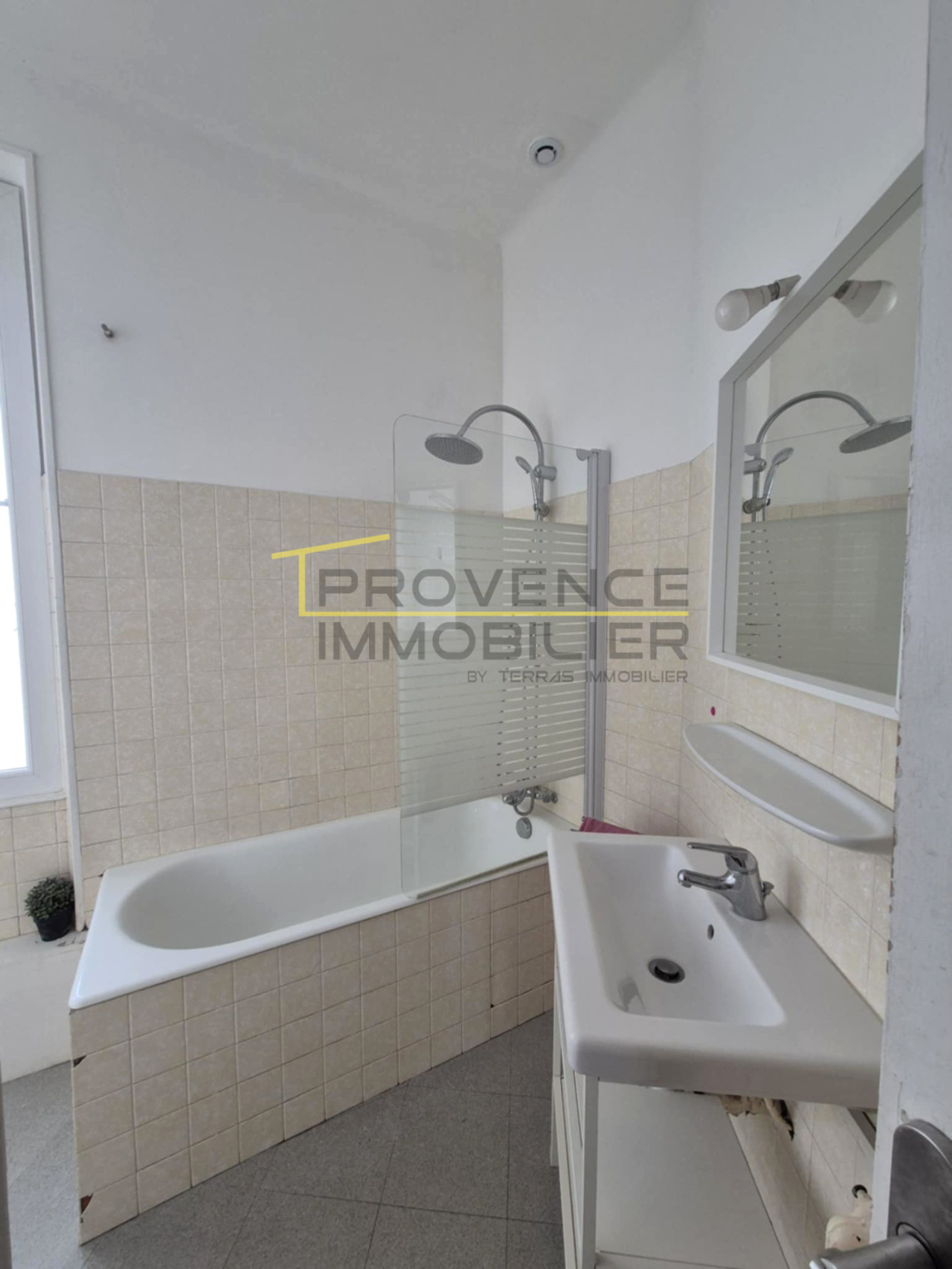 Image_8, Appartement, Montélimar, ref :T2301